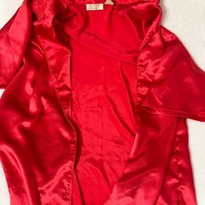 Gold tag Victoria secret robe